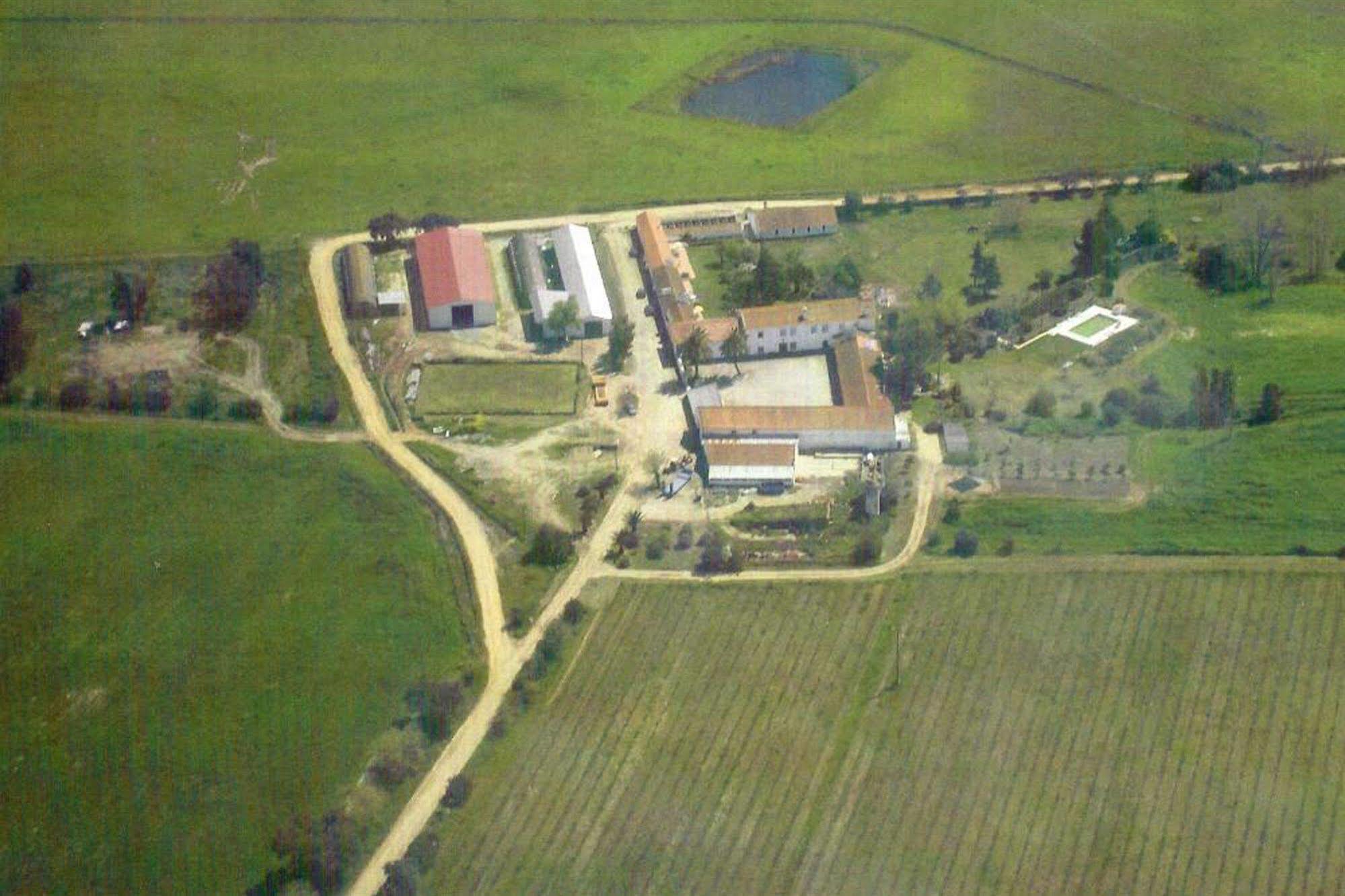 Monte Da Serralheira Agro Turismo Évora Exterior foto